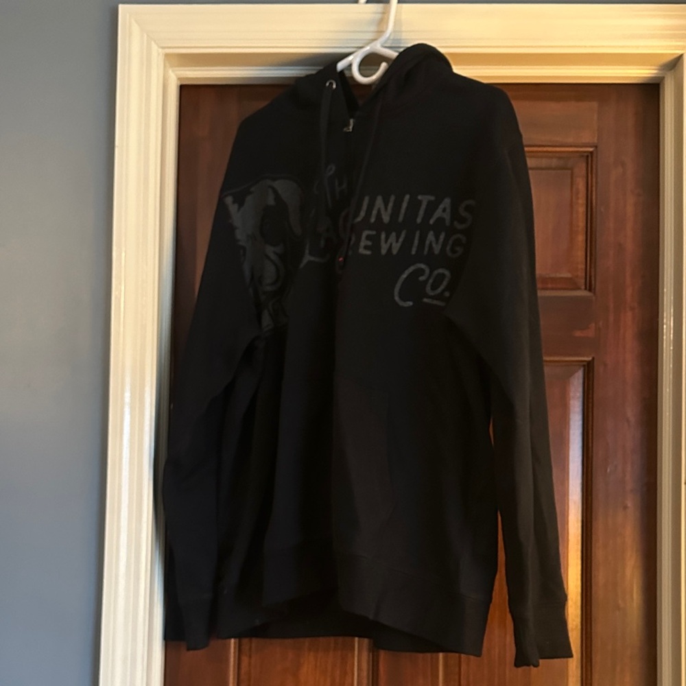 Lagunitas Brewing Co size 2xl men’s 100% cotton hooded zip up sweatshirt nwt.
